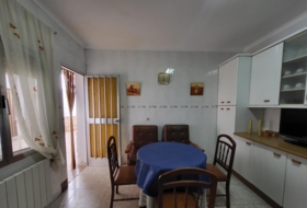 Sisante 286&nbsp;м²