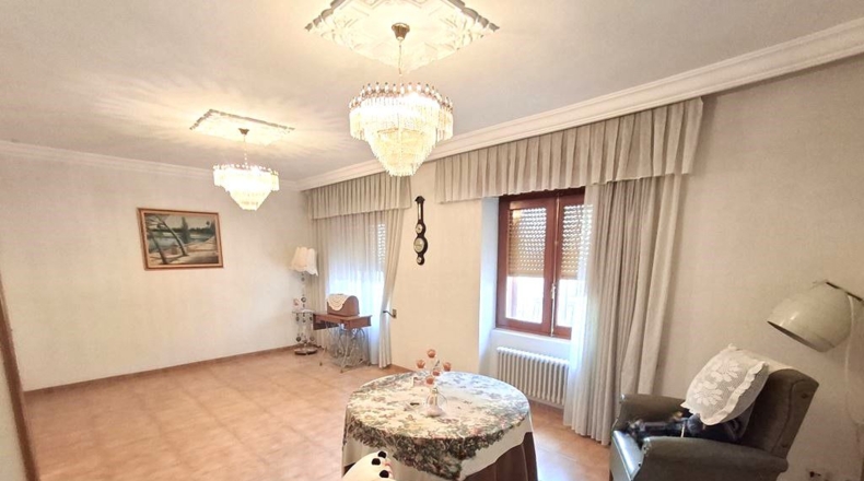 Albacete - La Roda - 304m2