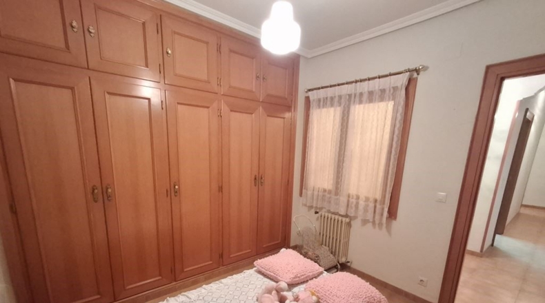 Albacete - La Roda - 304m2