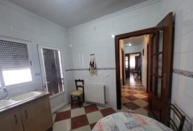 Sisante 550&nbsp;m²