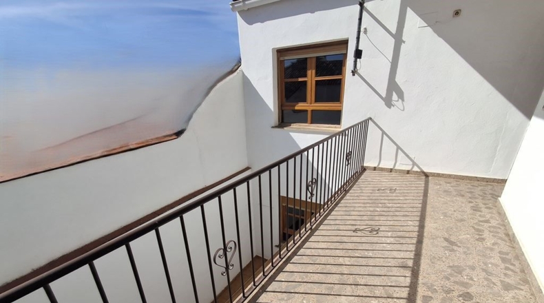 Albacete - La Roda - 232m2