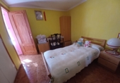 Дом с участком на продажу в городе Minaya. Фото