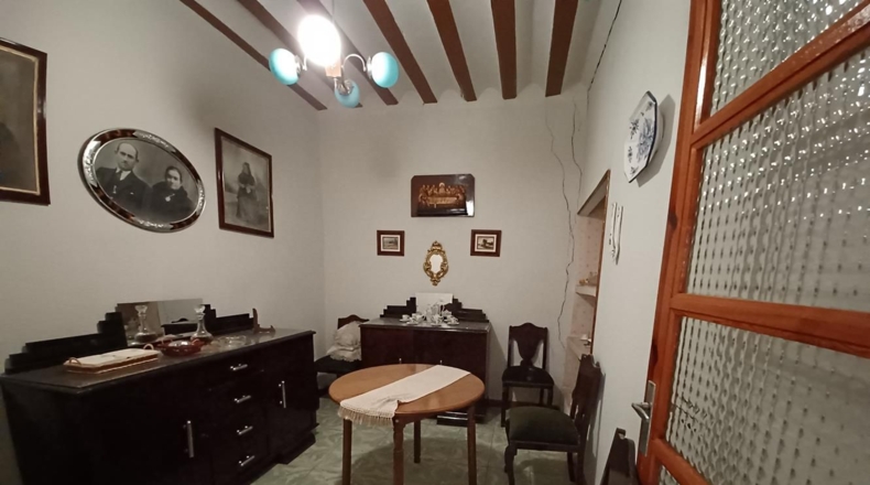 Albacete - La Roda - 608m2