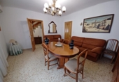 Chalet adosado con terreno en venta en Quintanar del Rey ref: TR372629 foto