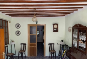 Sisante 573&nbsp;м²