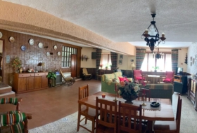 Sisante 573&nbsp;м²