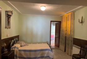 Sisante 573&nbsp;м²