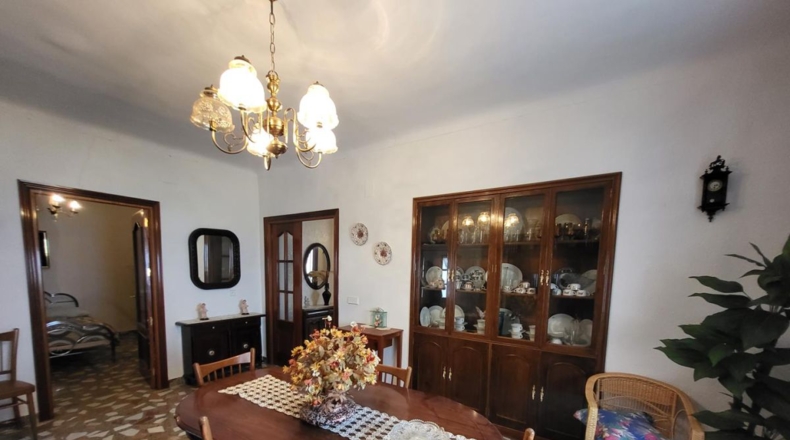 Cuenca - Касас-де-Бенитес - 680m2