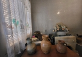 Отдельно стоящий дом с участком на продажу в городе Casas de Benítez. Фото