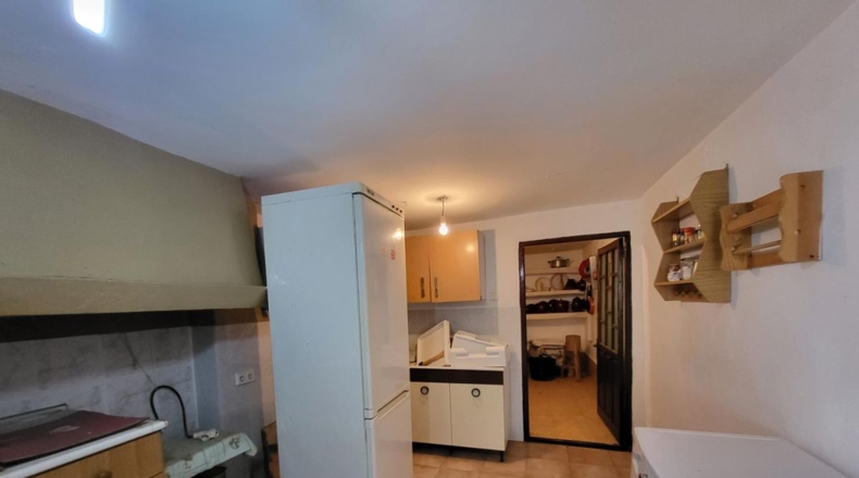 Cuenca - Касас-де-Бенитес - 680m2