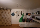 Отдельно стоящий дом с участком на продажу в городе Casas de Benítez. Фото