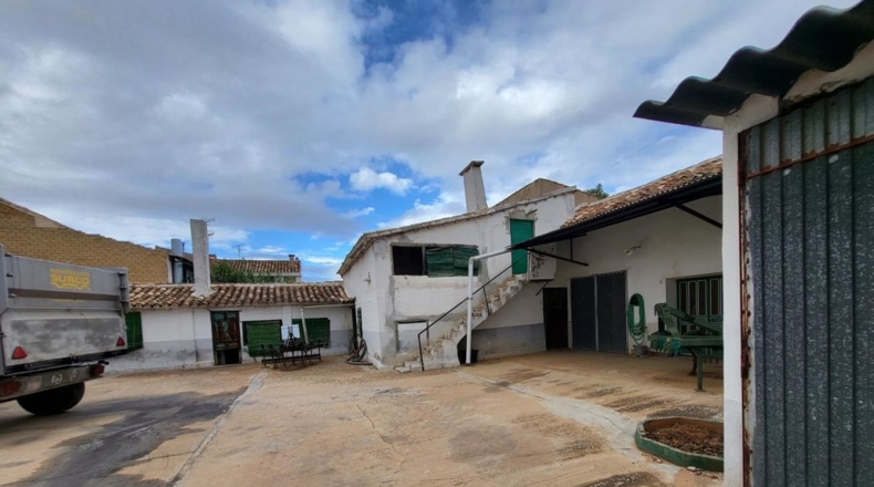 Cuenca - Касас-де-Бенитес - 680m2