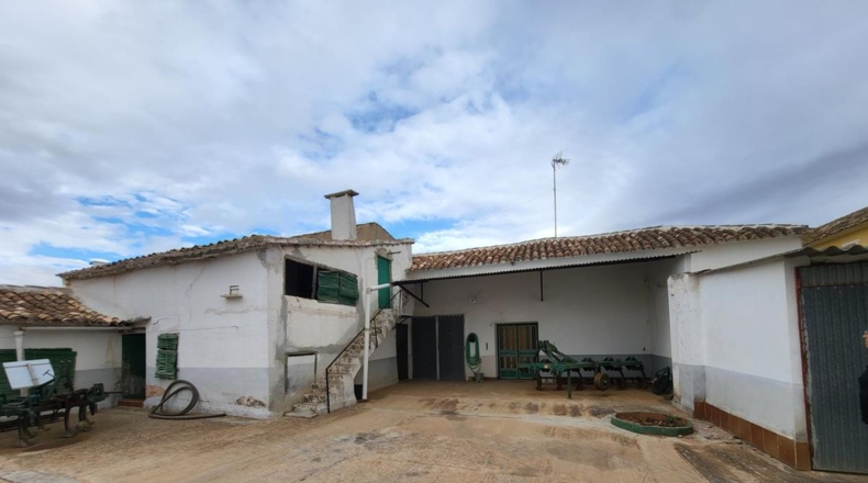 Cuenca - Касас-де-Бенитес - 680m2