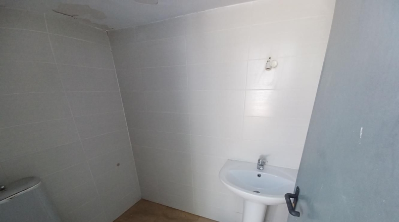 Albacete - La Roda - 27000m2