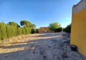Casa de campo con terreno en venta en Fuensanta ref: TR360650 foto