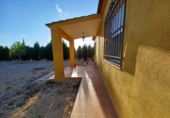 Casa de campo con terreno en venta en Fuensanta ref: TR360650 foto