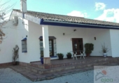 Xalet independent amb terreny en venda a Archidona ref.: TR22479 foto
