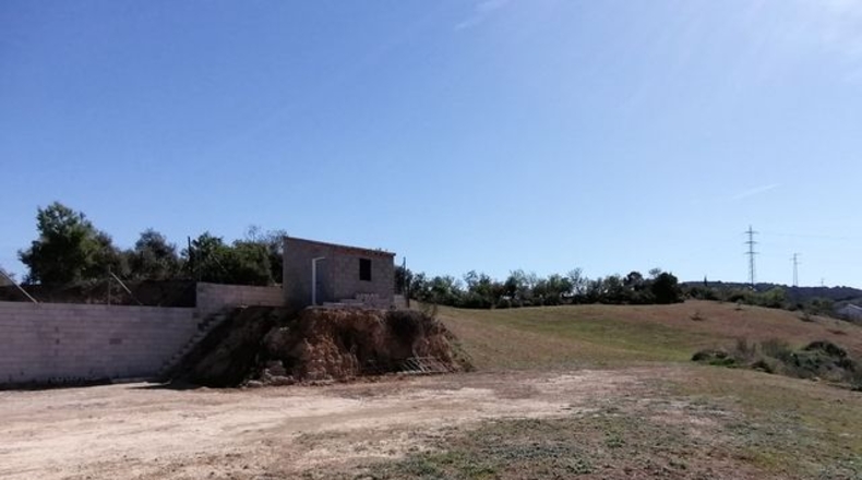 Málaga - Archidona - 17000m2