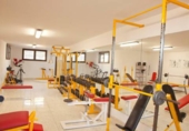 Chalet independiente con terreno en venta en Loja ref: TR80883 foto