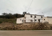 Xalet independent amb terreny en venda a Villanueva de Algaidas ref.: TR274660 foto