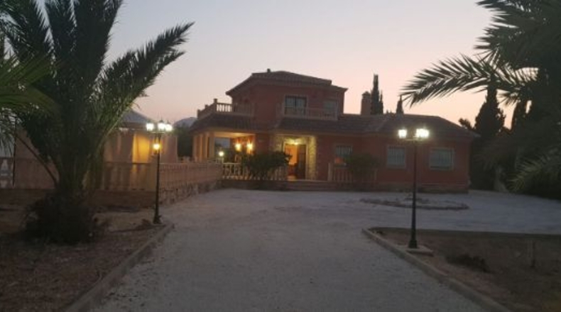 Alicante - Catral - 2100m2