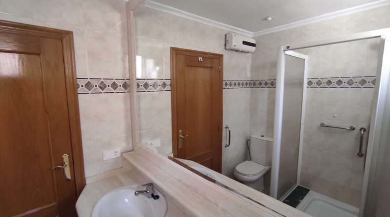 Alicante - Benidorm - 300m2