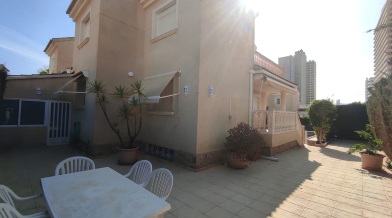 Alicante - Benidorm - 300m2
