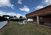 Chalet independiente con terreno en venta en Viana de Cega ref: TR191008 foto