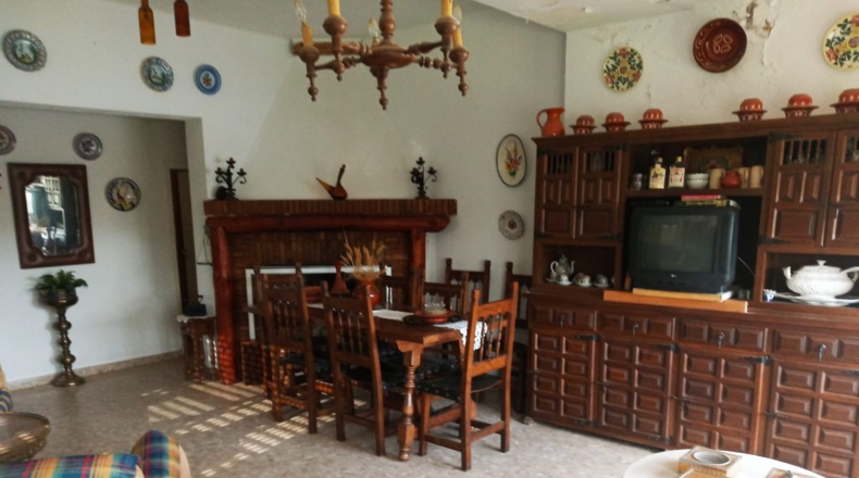 Badajoz - Mérida - 1905m2