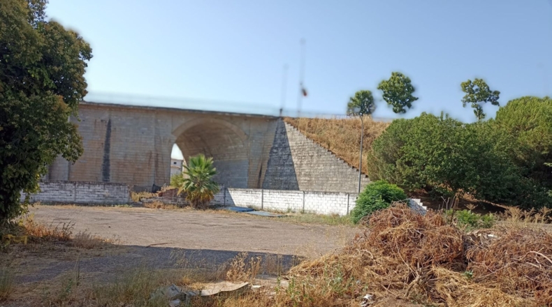 Badajoz - Mèrida - 2000m2