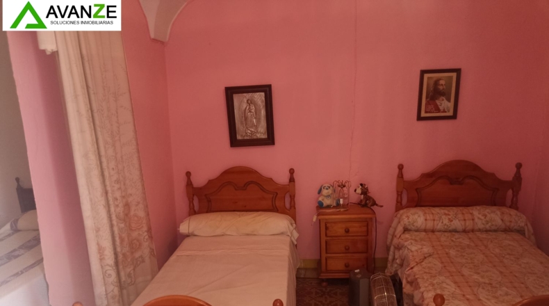 Badajoz - Villanueva del Fresno - 323m2