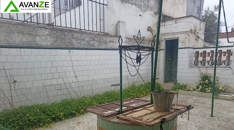 Badajoz - Villanueva del Fresno - 323m2