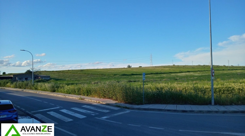 Badajoz - Mérida - 10848m2