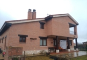 Chalet independiente con terreno en venta en Quintana del Puente ref: TR253063 foto