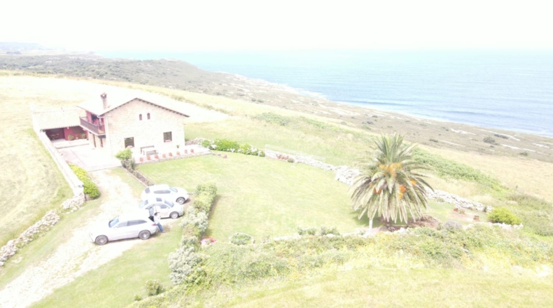 Cantabria - San Vicente de la Barquera - 1000m2