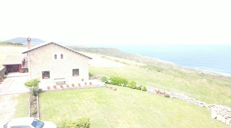 Cantabria - San Vicente de la Barquera - 1000m2