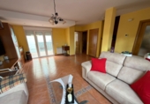 Chalet independiente con terreno en venta en Magaz de Pisuerga ref: TR381372 foto