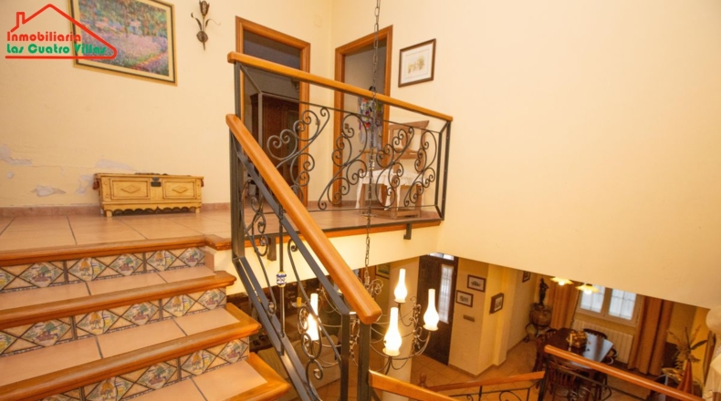 Jaén - Villacarrillo - 303m2