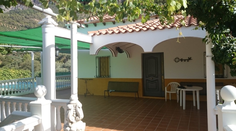 Jaen - Iznatoraf - 2110m2