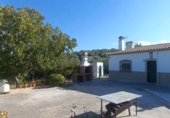 Masia amb terreny en venda a Iznatoraf ref.: TR367014 foto