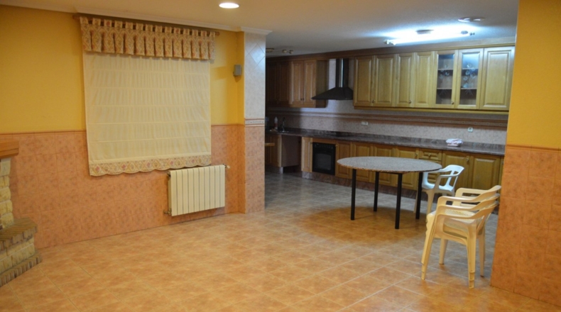 Аликанте - Crevillent - 10643m2
