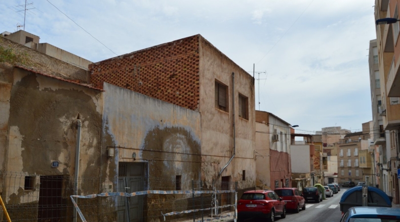 Alicante - Crevillent - 259m2