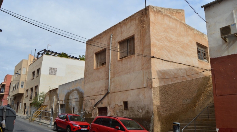 Alicante - Crevillent - 259m2