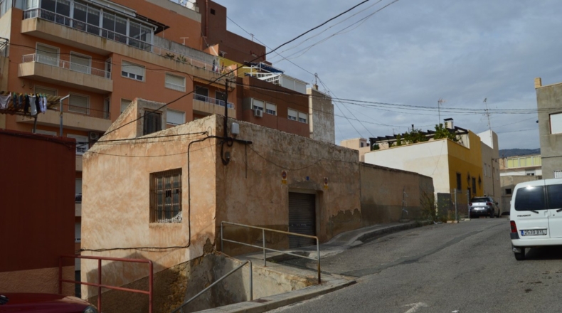 Alicante - Crevillent - 259m2