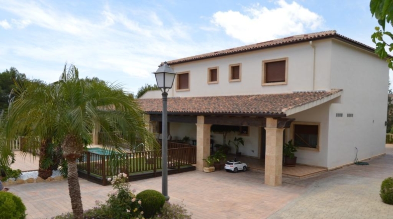 Alicante - Crevillent - 2350m2
