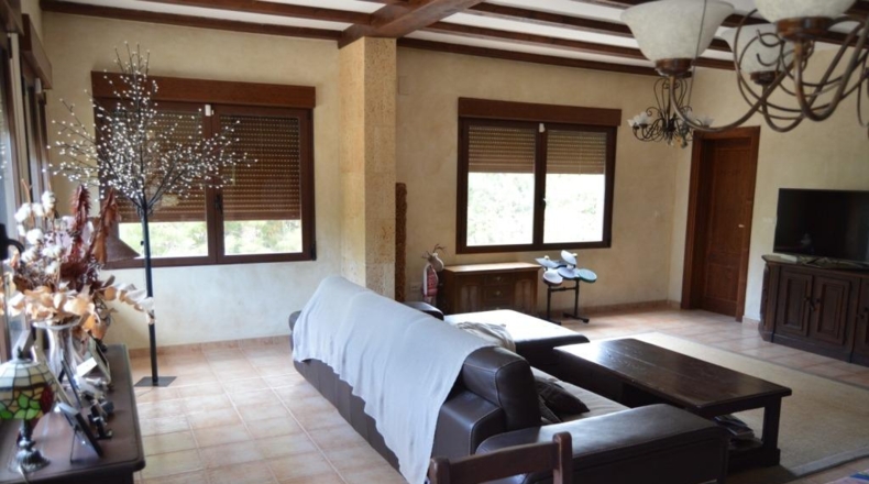Alicante - Crevillent - 2350m2