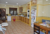 Chalet independiente con terreno en venta en Crevillente ref: TR379631 foto