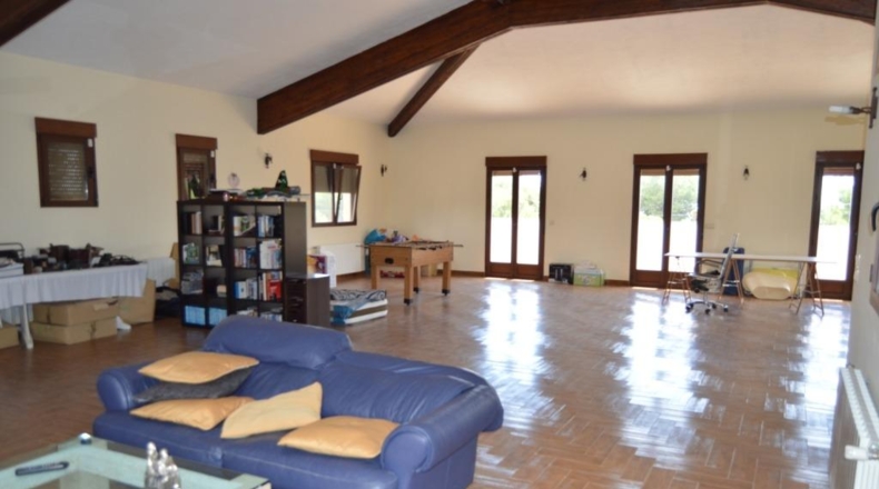 Alicante - Crevillent - 2350m2