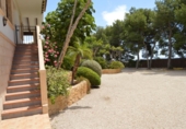 Chalet independiente con terreno en venta en Crevillente ref: TR379631 foto
