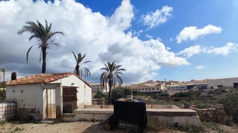 Alicante - Crevillent - 6942m2